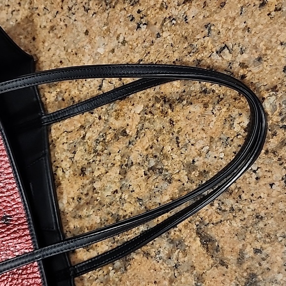 MCM Metallic Scooter Red Medium Kira NS Shopper Tote - Picture 9 of 16